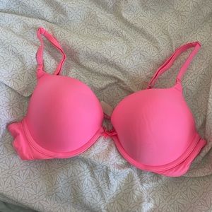 VS Pink push up bra